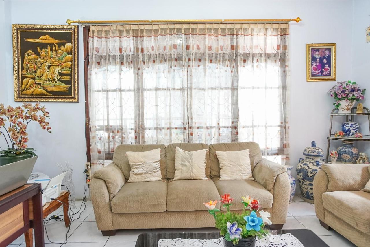 Pas Residence Manado Eksteriør bilde